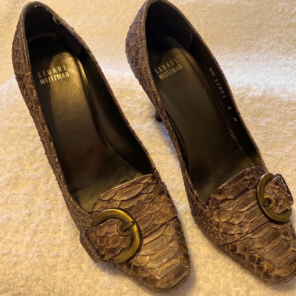 Stuart Weitzman Crocodile Pumps